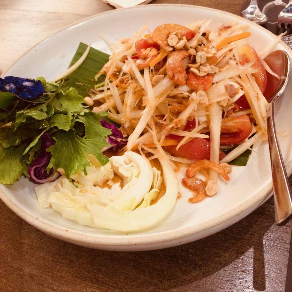 kub kao kub pla, Contemporary Thai restaurant
